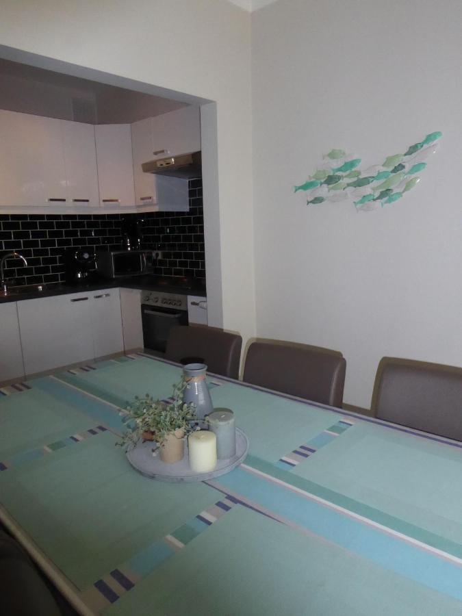 Luxurious T3 Garage, View On The Noordzee, 2-6 P Baby In Plein Center * Oostende