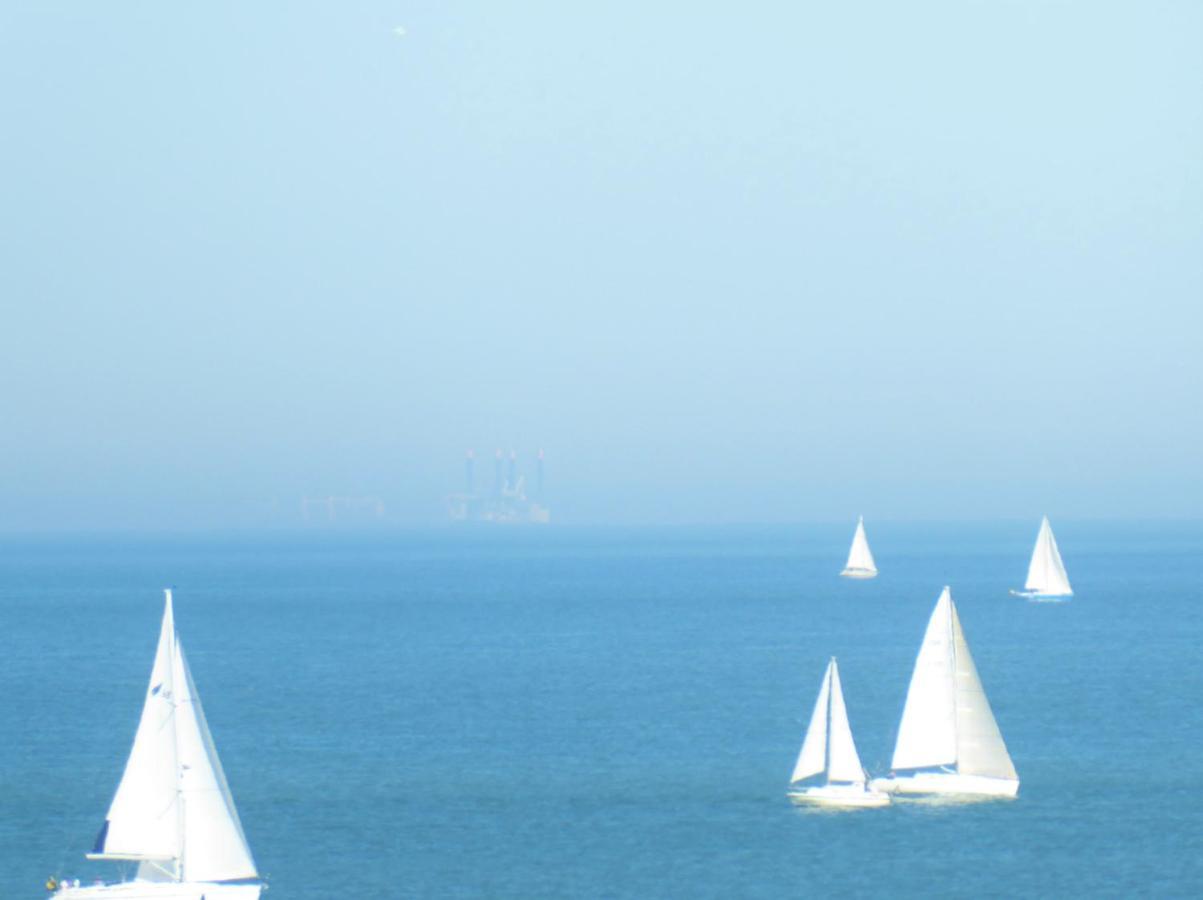 Appartement Luxurious T3 Garage, View On The Noordzee, 2-6 P Baby In Plein Center